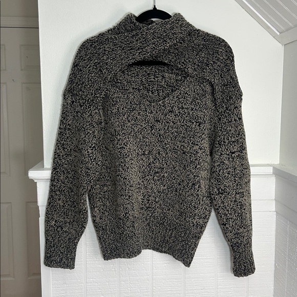 ZARA Chunky Knit Cross Neck Sweater size Small - Picture 2 of 5